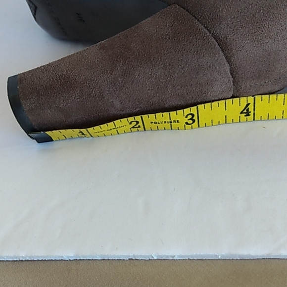Marc Fisher Brown Taupe Suede Ankle Booties | MF Justice2 Women’s Heels Size 8 - Picture 11 of 11